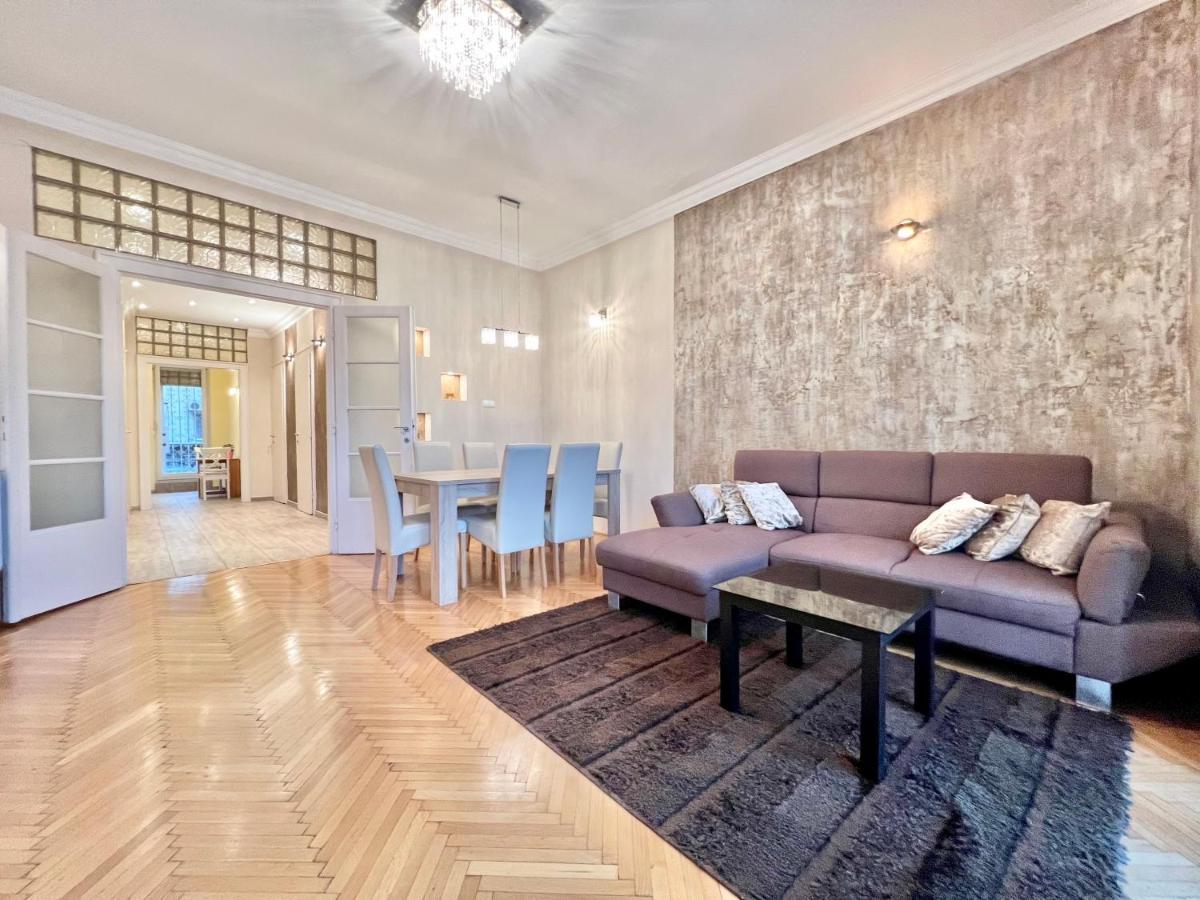 Exclusive Colourful Flat In The City Budapest Exterior foto