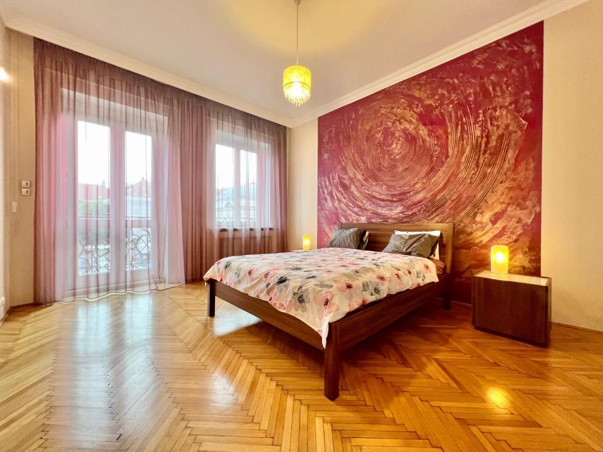 Exclusive Colourful Flat In The City Budapest Exterior foto